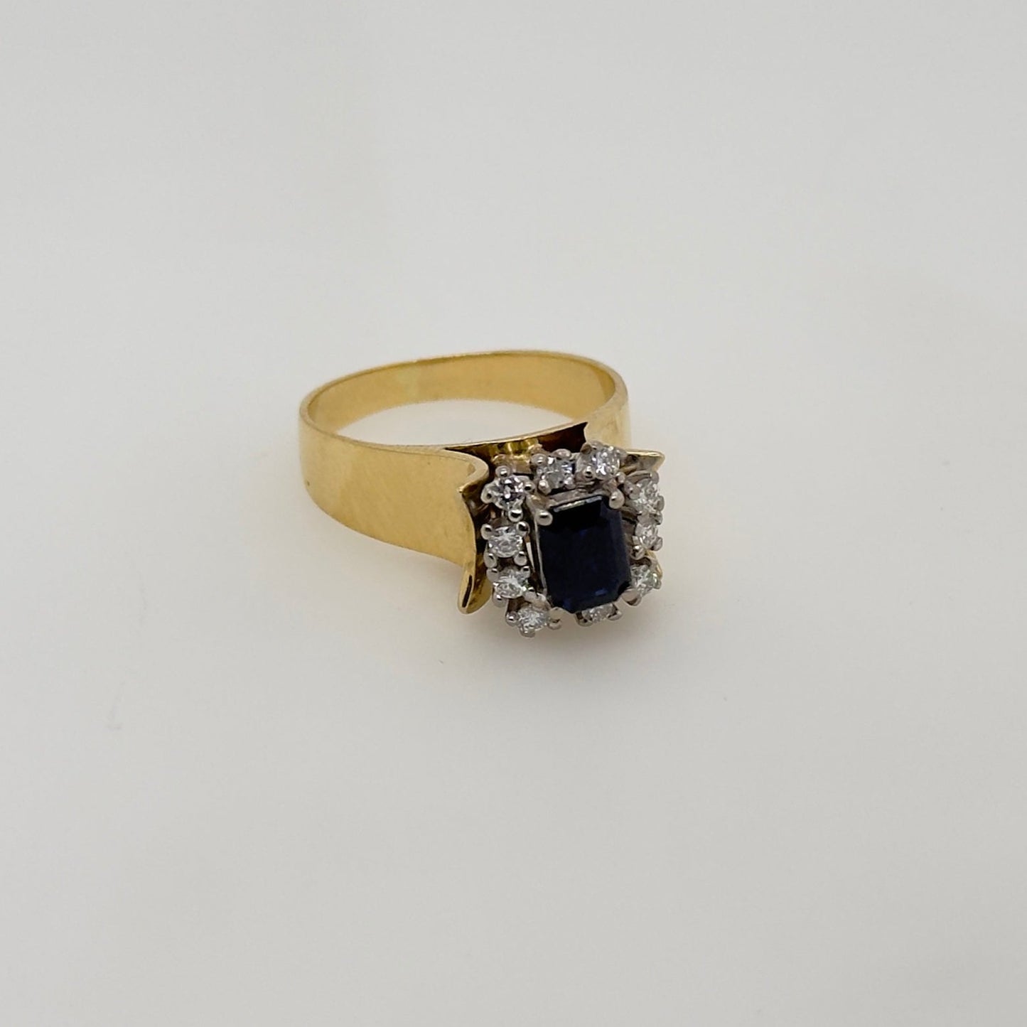 18ct Dark Blue Sapphire and Diamond Ring