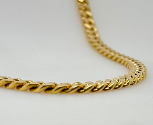 18ct Yellow Gold Heavy Curb Link Chain